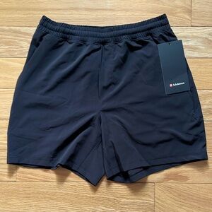 Lululemon Pace Breaker Short 5” Linerless *Black
